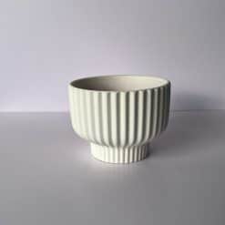 Euro White Ceramic Line Round Pot